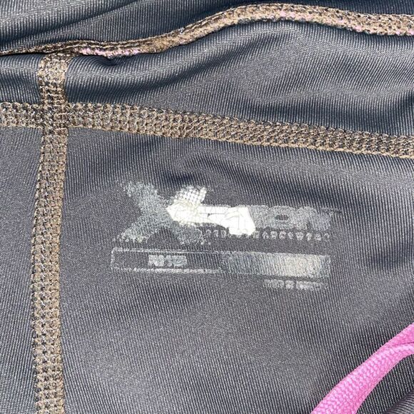 Xersion Capri style compression pants grey w/pink borders sz small women - Picture 5 of 8